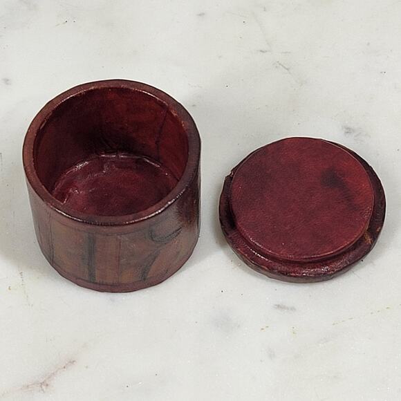 VTG Leather Box Lid 1.75" Brown Red Tooled Cylynder Storage Jar Travel - Picture 4 of 15
